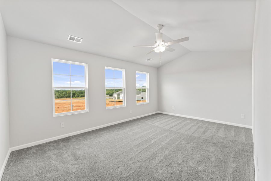 Spacious, unfurnished interior of a new home in Mayfair Village, Spartanburg (Image 16).