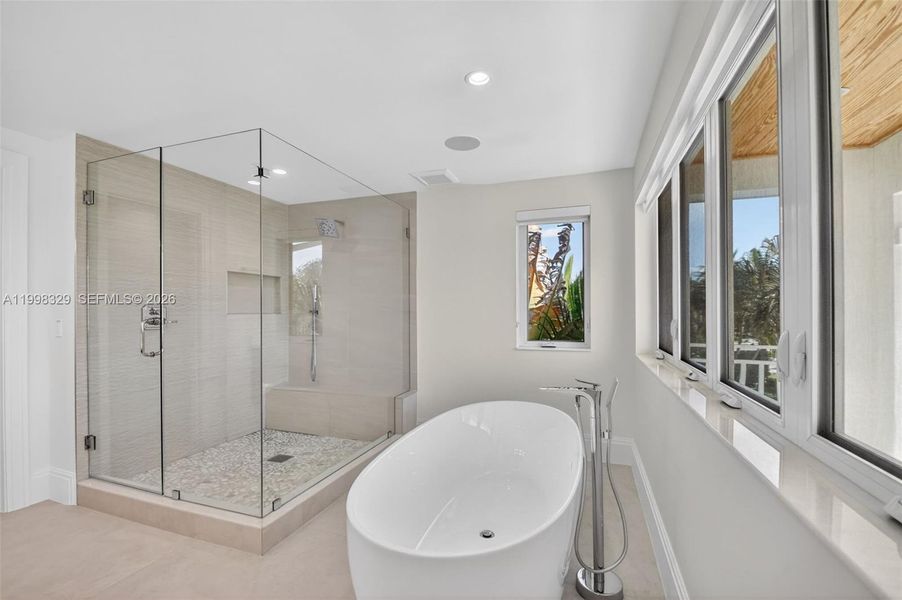 Furnished interior view inside a new home in , Lake Worth (Image 12).