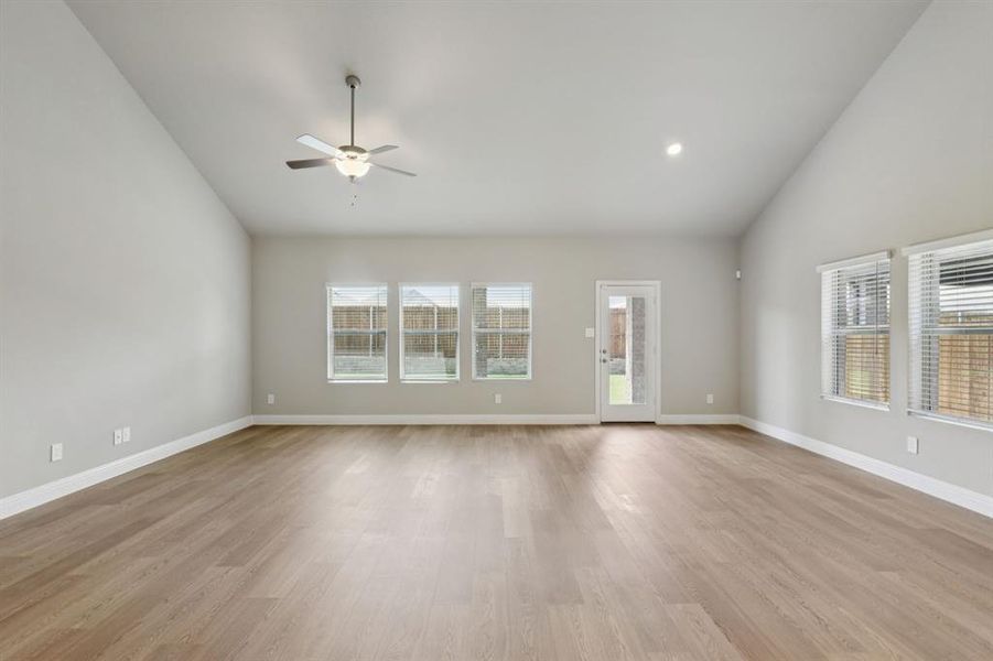 Photo is not of the actual home, but is an inspirational photo of builder’s model home and may depict options, furnishings, and/or decorator features that are not included. Photo is not of the actual home, but is an inspirational photo of builder’s model home and may depict options, furnishings, and/or decorator features that are not included.