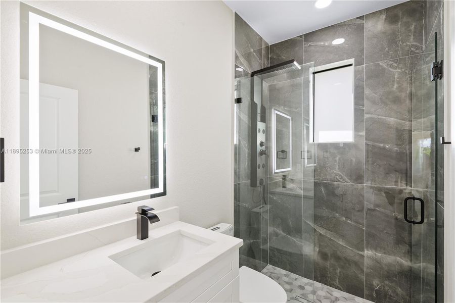 Image 28 of a home in . Image 28 of a home in .