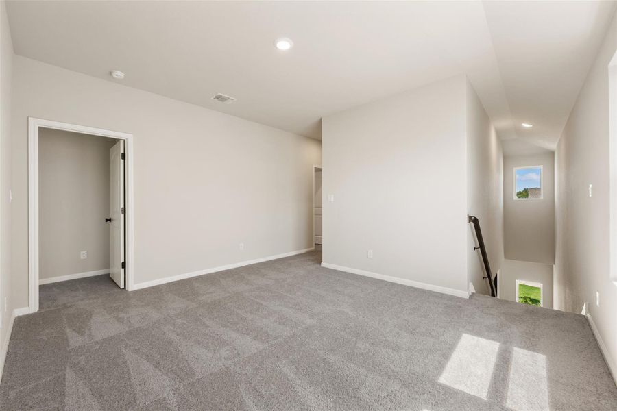 Representative images and renderings are for illustrative purposes. Actual structural options and design finishes of home may vary. Representative images and renderings are for illustrative purposes. Actual structural options and design finishes of home may vary.