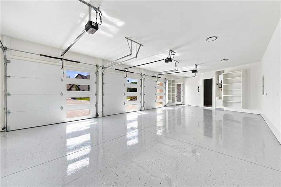 Spacious, unfurnished interior of a new home in , Buford (Image 53).