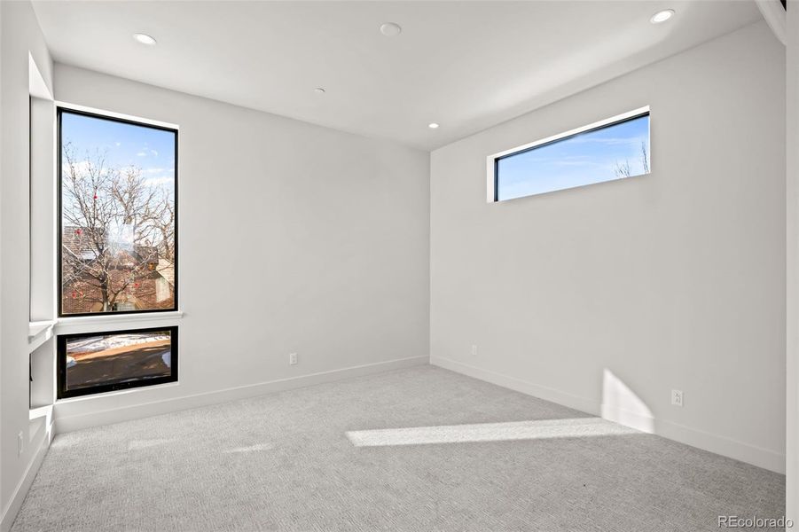 Spacious, unfurnished interior of a new home in , Cherry Hills Village (Image 20).