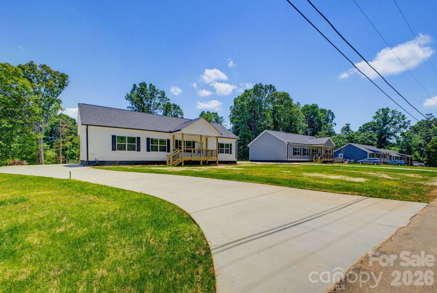 Image 32 of a home in .
