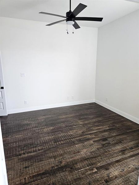 Spacious, unfurnished interior of a new home in Corner Stone Ranch, Howe (Image 30).