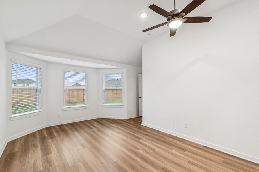Spacious, unfurnished interior of a new home in Pinewood at Grand Texas, New Caney (Image 26). Spacious, unfurnished interior of a new home in Pinewood at Grand Texas, New Caney (Image 26).