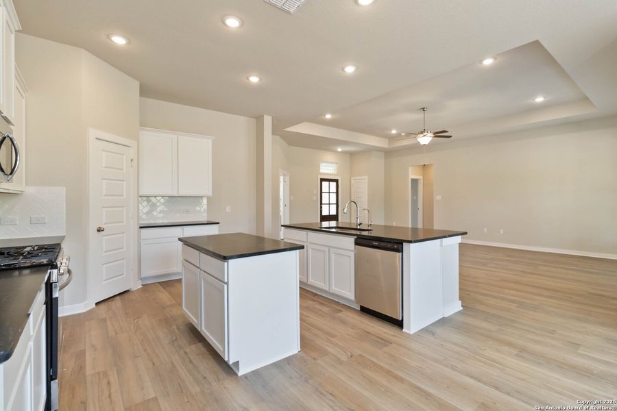 Furnished interior view inside a new home in Jordan's Ranch, San Antonio (Image 8). Furnished interior view inside a new home in Jordan's Ranch, San Antonio (Image 8).