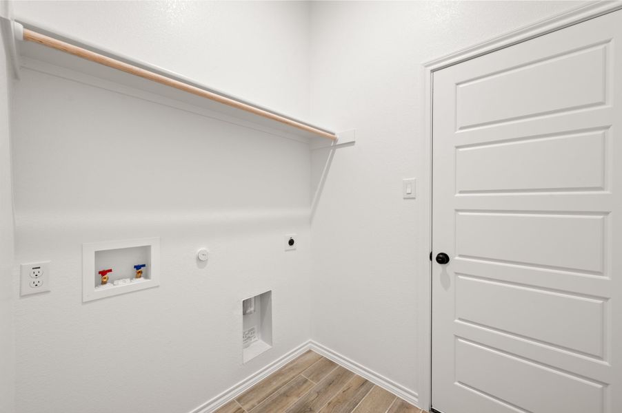 Spacious, unfurnished interior of a new home in Chisholm Hills, Cleburne (Image 25). Spacious, unfurnished interior of a new home in Chisholm Hills, Cleburne (Image 25).