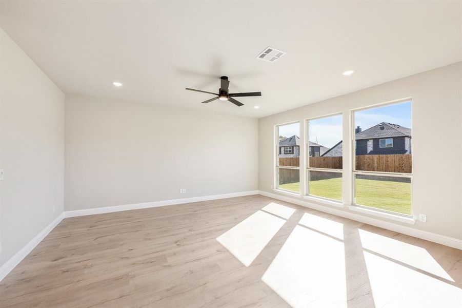 Spacious, unfurnished interior of a new home in Anderson Crossing, Trenton (Image 32). Spacious, unfurnished interior of a new home in Anderson Crossing, Trenton (Image 32).