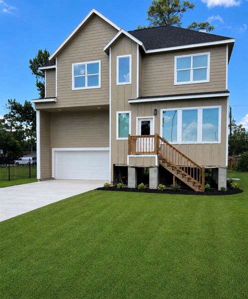 Front exterior of a new home in , Houston, TX, highlighting curb appeal (Image 2). Front exterior of a new home in , Houston, TX, highlighting curb appeal (Image 2).