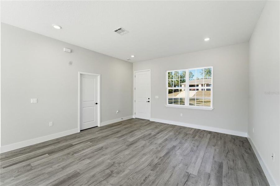 Spacious, unfurnished interior of a new home in , Ocala (Image 23). Spacious, unfurnished interior of a new home in , Ocala (Image 23).