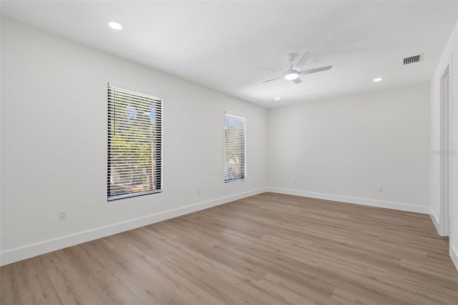 Spacious, unfurnished interior of a new home in , Tampa (Image 61). Spacious, unfurnished interior of a new home in , Tampa (Image 61).