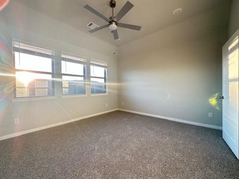 tuscan primary bedroom