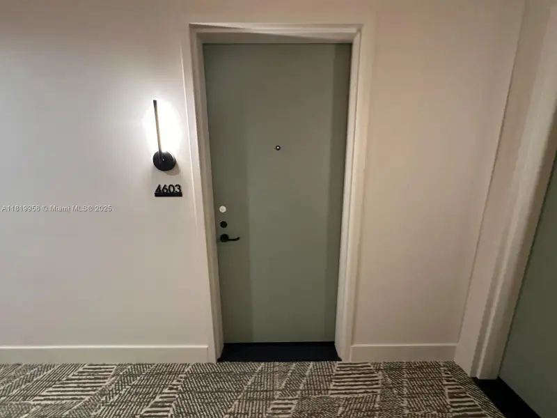 Spacious, unfurnished interior of a new home in , Miami (Image 14).