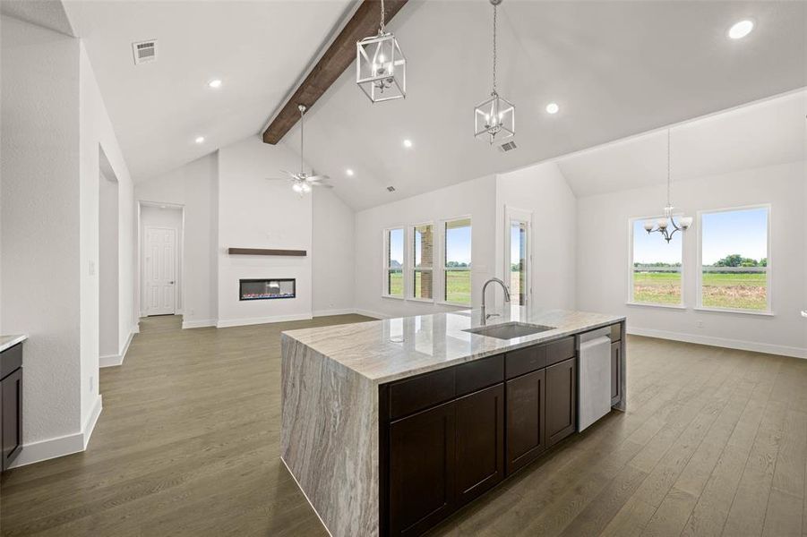 221 Olson- Kitchen-5 221 Olson- Kitchen-5