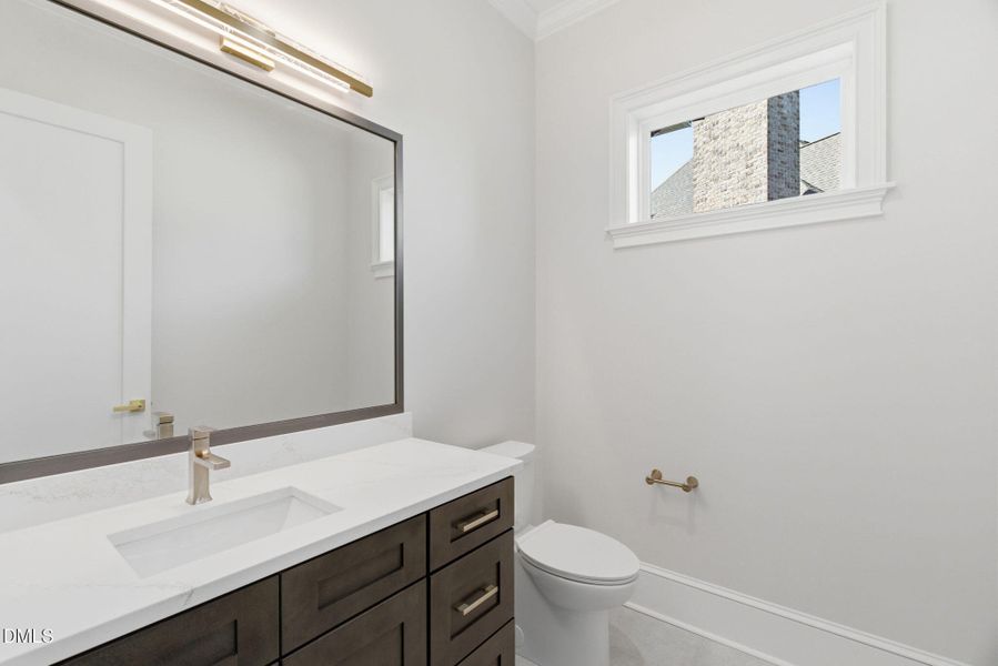 17-web-or-mls-4205 Limerick Dr-17