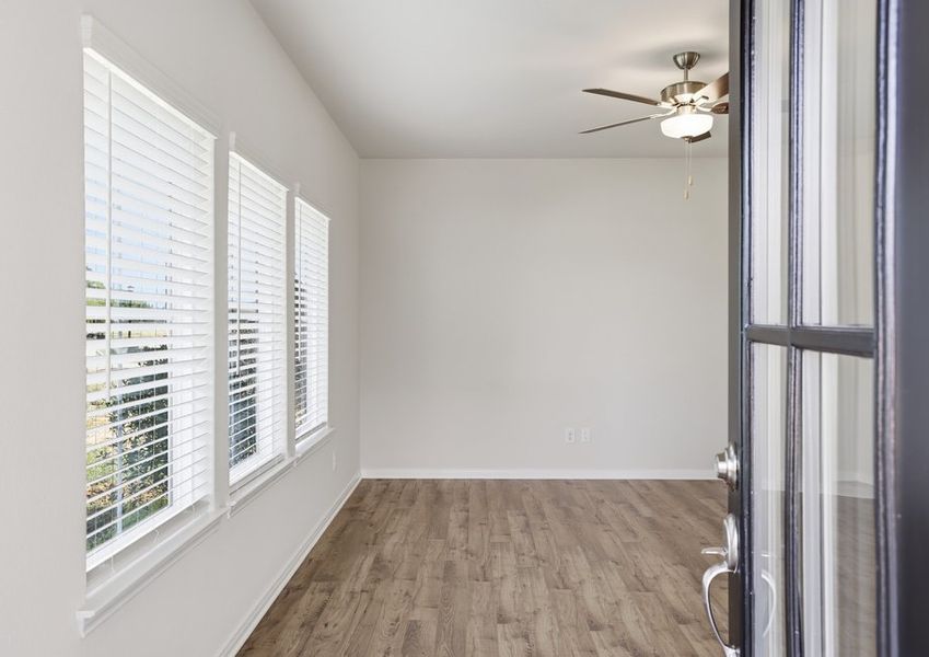 Vaughn - TX | Dining Room
