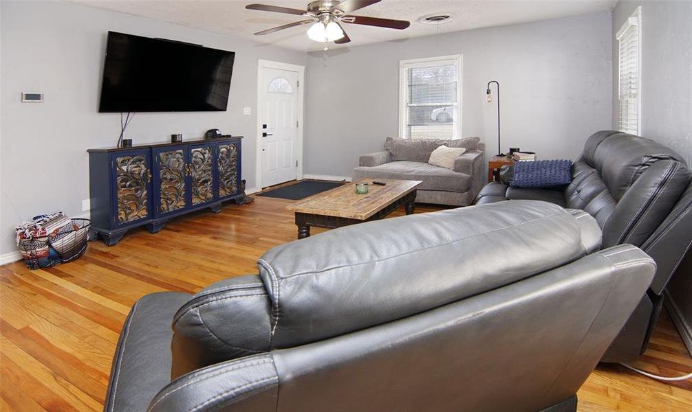 Furnished interior view inside a new home in , Weatherford (Image 12).