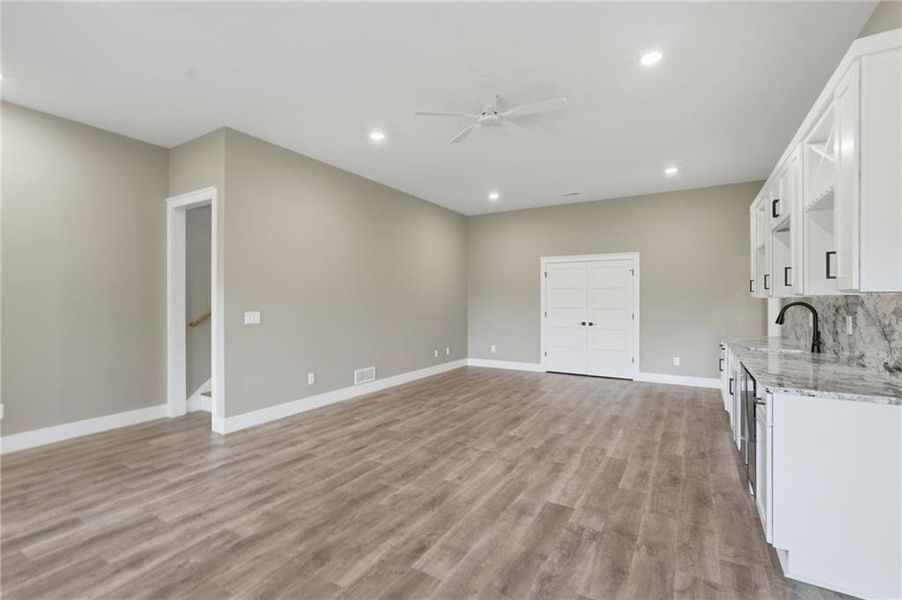 Spacious, unfurnished interior of a new home in , Talking Rock (Image 15). Spacious, unfurnished interior of a new home in , Talking Rock (Image 15).