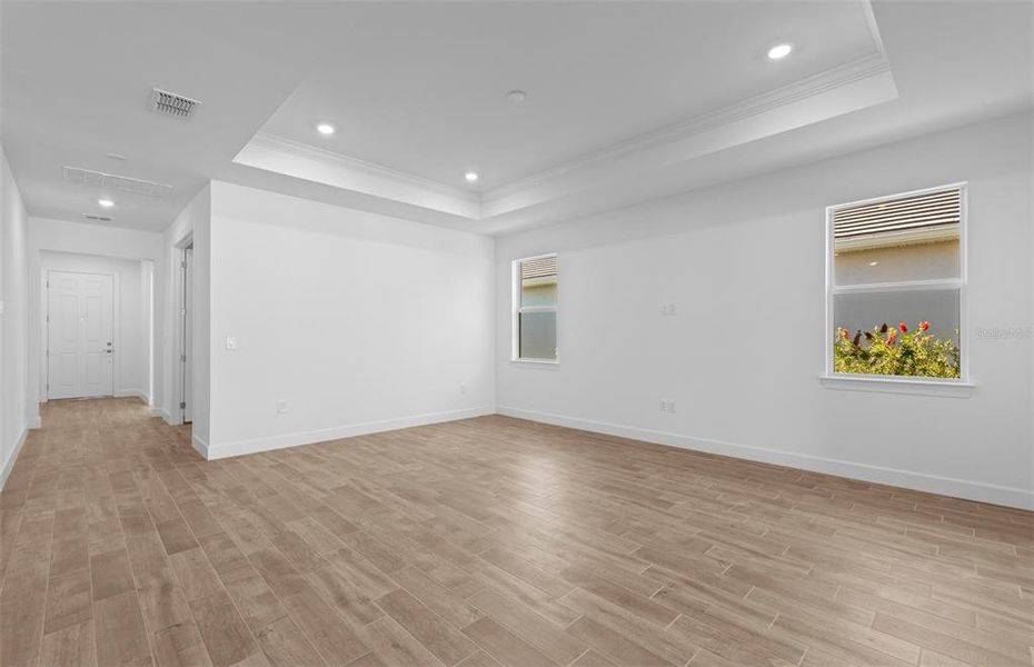 Spacious, unfurnished interior of a new home in Legacy Groves, Nokomis (Image 19).