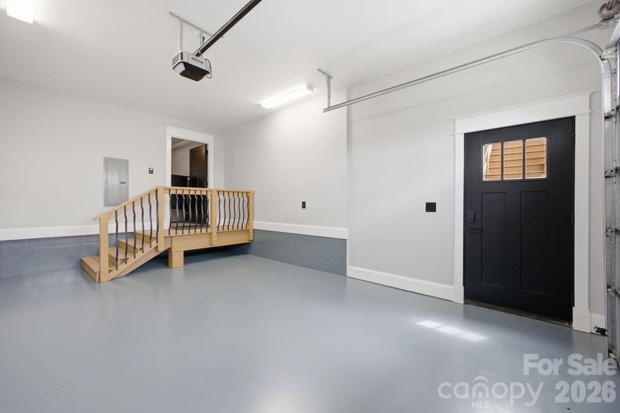 Spacious, unfurnished interior of a new home in , Hendersonville (Image 19).