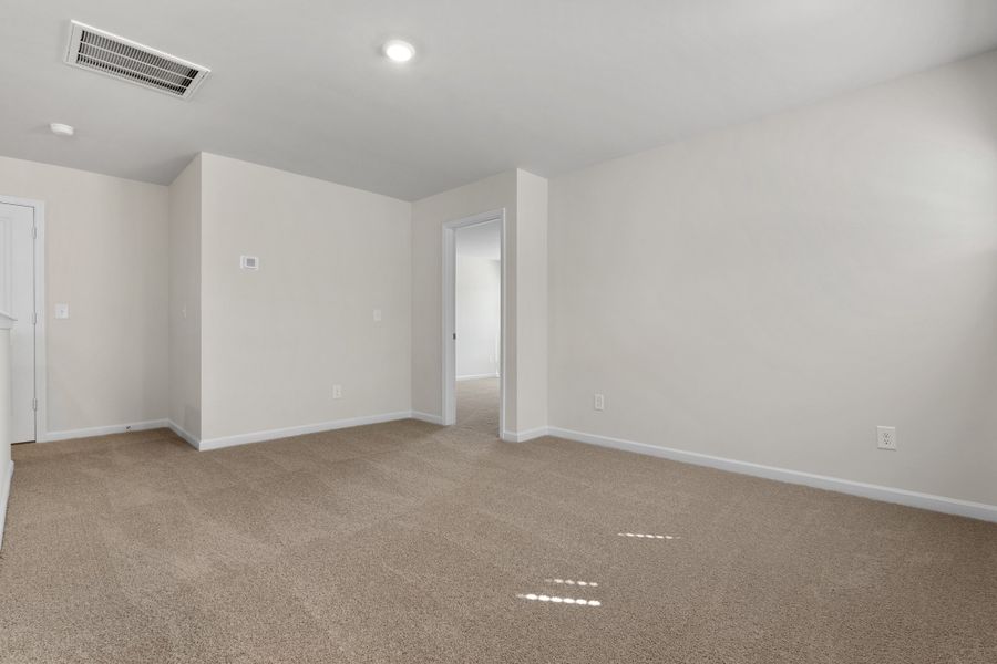 Representative unfurnished interior of a home built from the Birch A by McGuinn Homes in Reserves at Mill Creek, Columbia (Image 50).