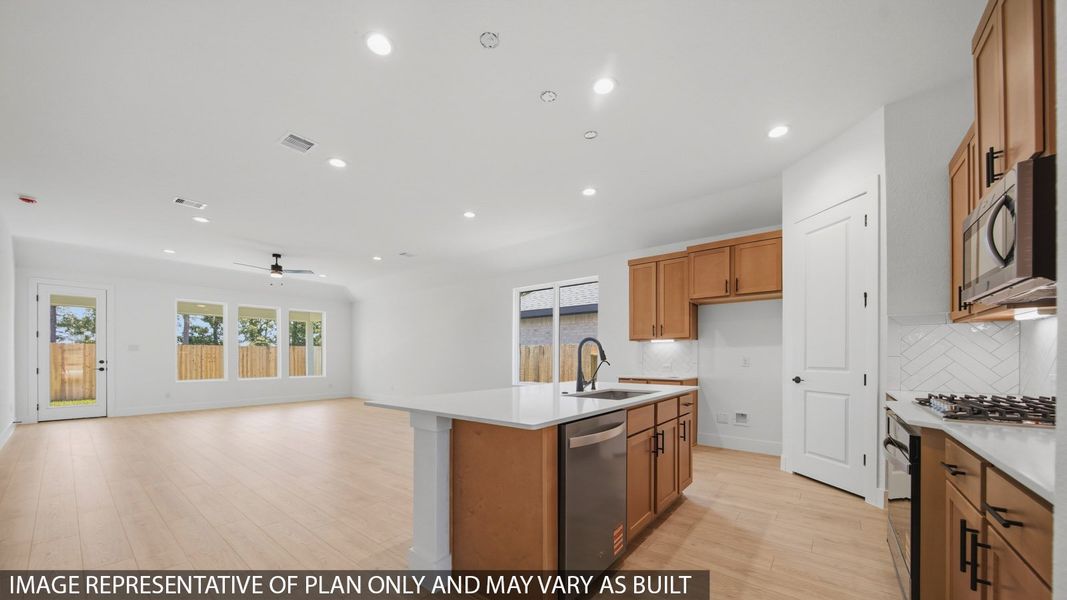 Furnished interior view inside a new home in Hills of Westlake, Conroe (Image 7).