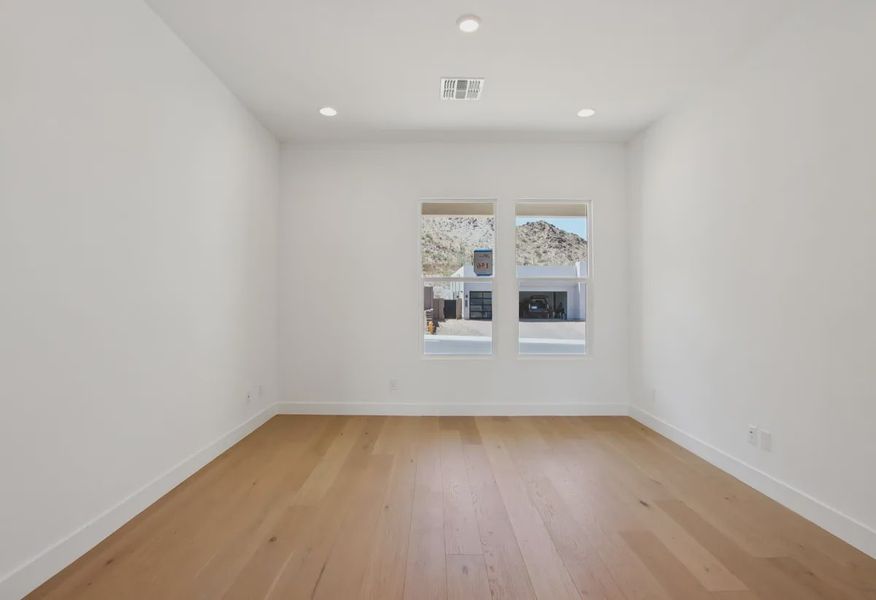 Den - 6 of 27 Den - 6 of 27