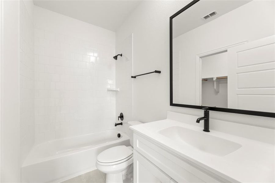 Furnished interior view inside a new home in Painted Tree Woodlands, McKinney (Image 8).