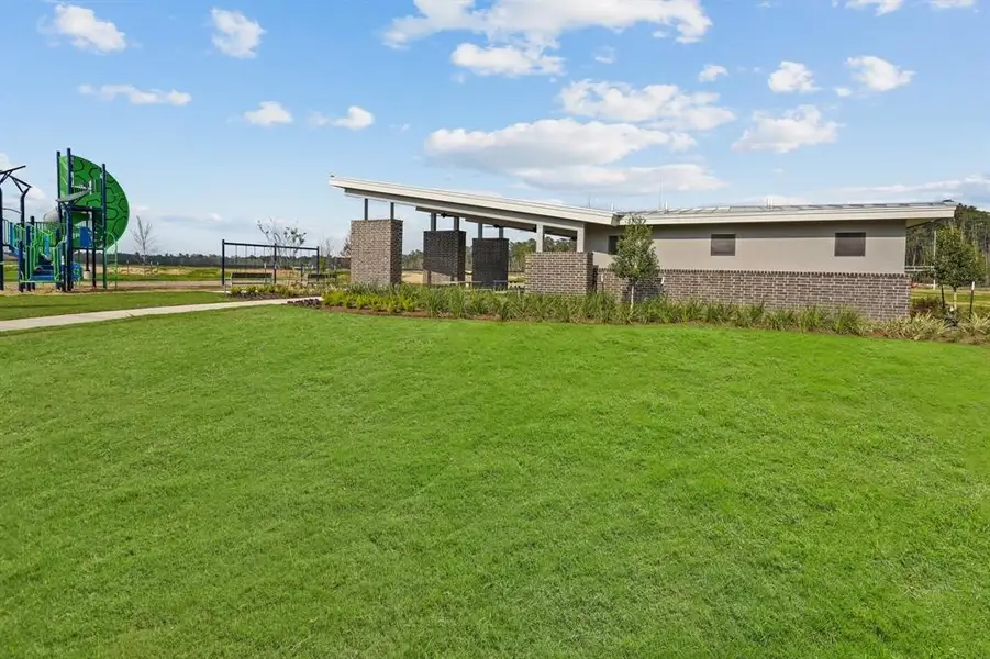 Image 9 of a home in Breckenridge Forest.