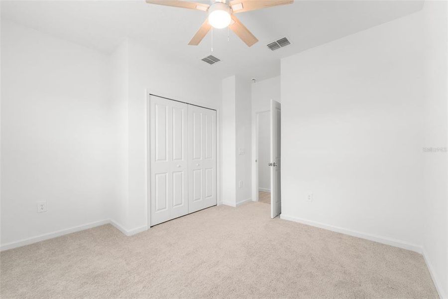 Spacious, unfurnished interior of a new home in , Alachua (Image 27).