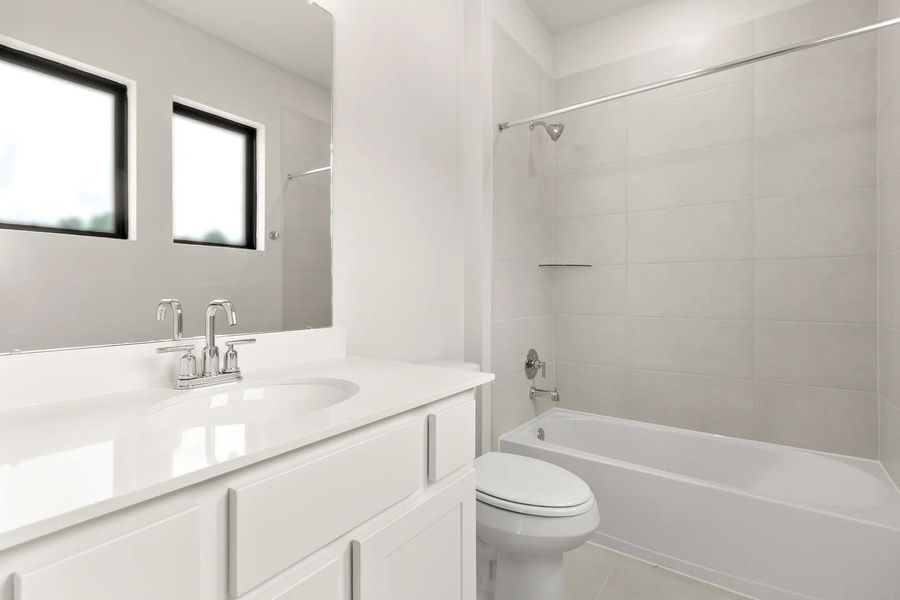 Grantley J full bath Grantley J full bath