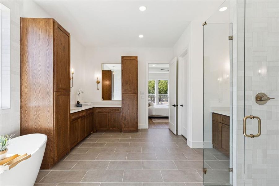 Furnished interior view inside a new home in , Waxahachie (Image 7). Furnished interior view inside a new home in , Waxahachie (Image 7).