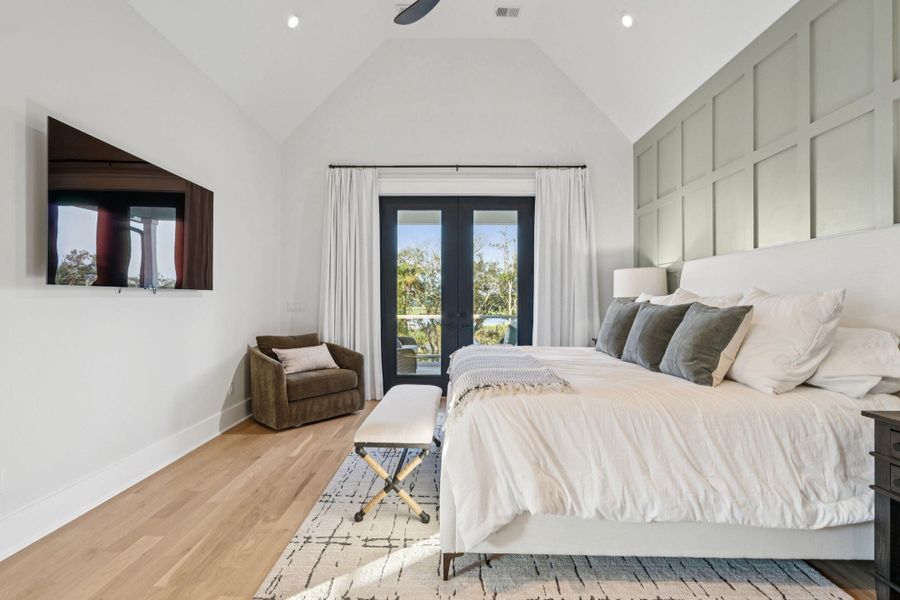 Furnished interior view inside a new home in , Awendaw (Image 32). Furnished interior view inside a new home in , Awendaw (Image 32).