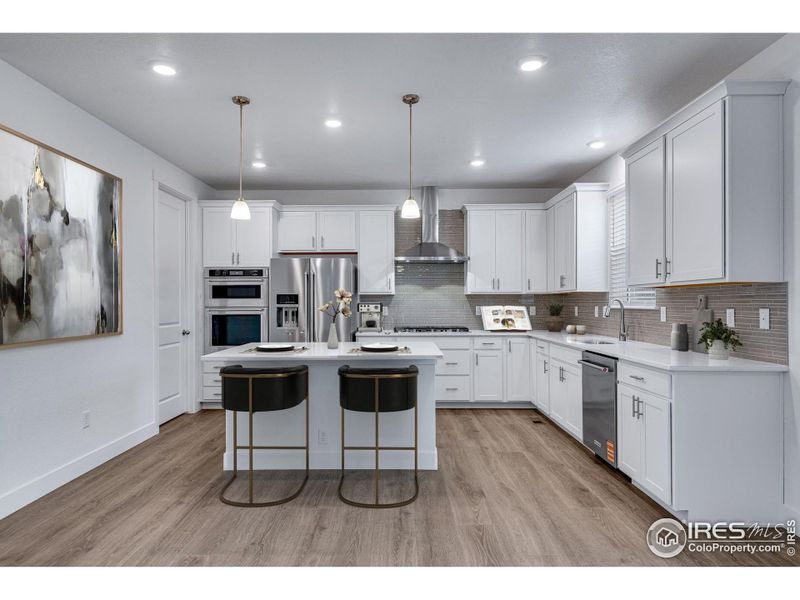 Furnished interior view inside a new home in Vantage, Berthoud (Image 15).