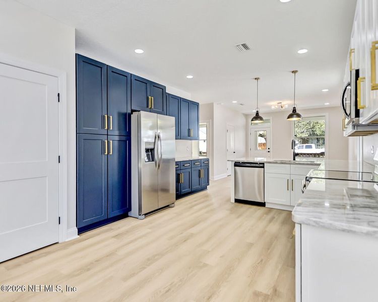 Furnished interior view inside a new home in , Jacksonville (Image 13).