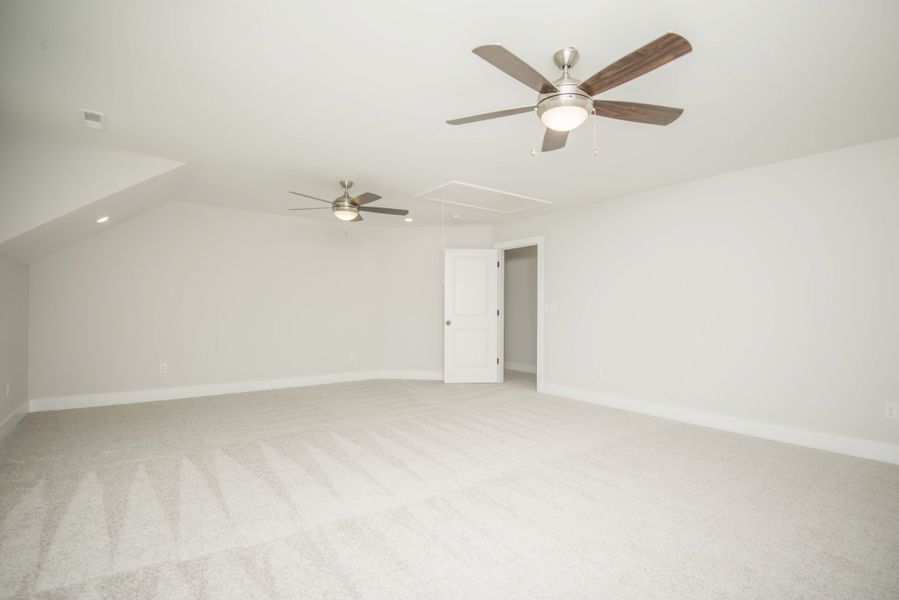 *Photo of Example Home. Selections and finishes may vary.