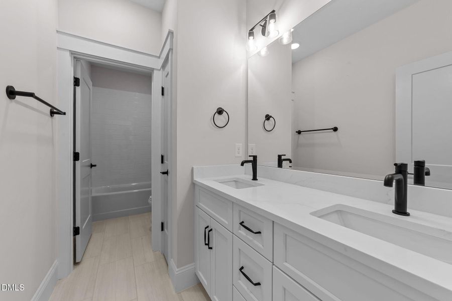 34-web-or-mls-VB4A1005