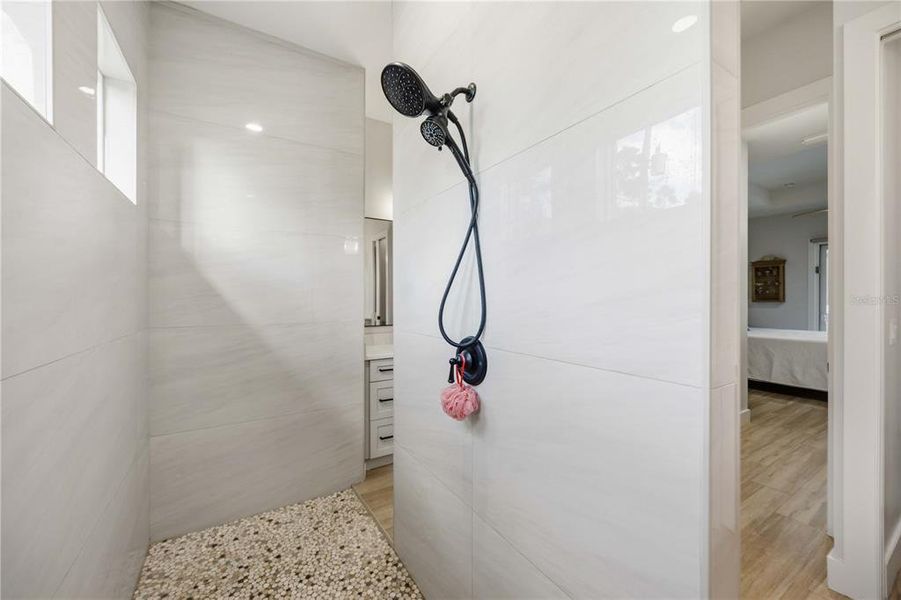 Close-up of interior finishes inside a home in , Port Charlotte (Image 20).