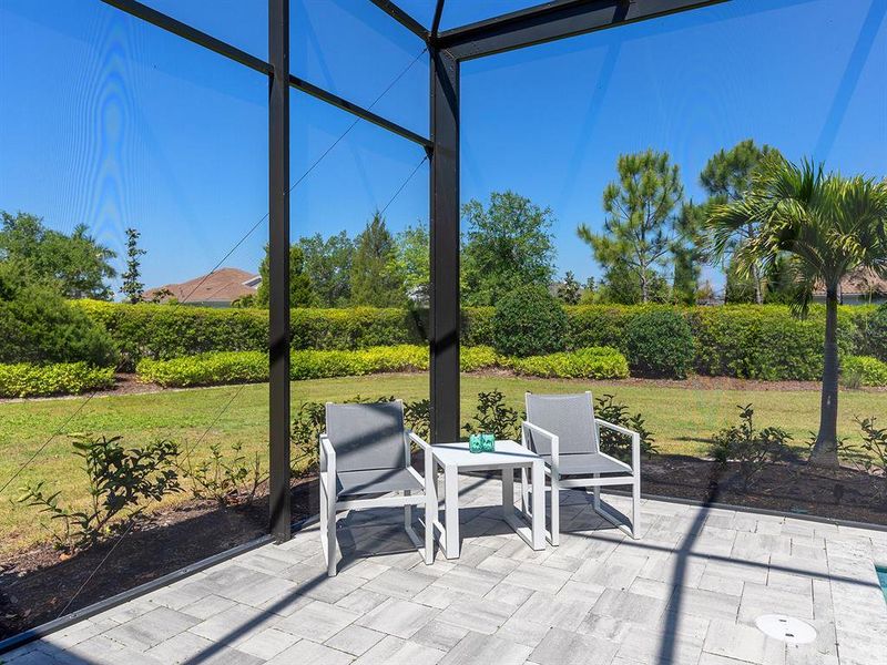 Exterior details and patio area of a home in , Lakewood Ranch (Image 32).