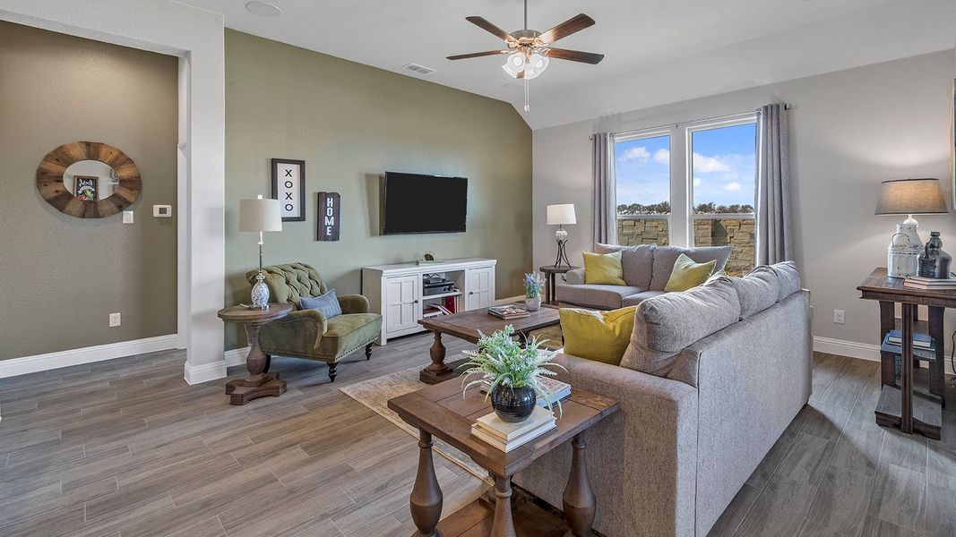 Furnished interior view inside a new home in Lakeview Pointe, Midlothian (Image 15).