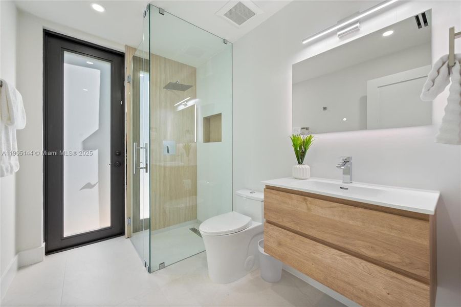 Furnished interior view inside a new home in , Miami (Image 18).