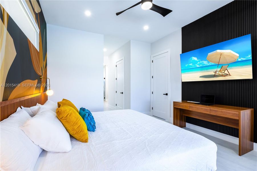 Furnished interior view inside a new home in , Cape Coral (Image 36).