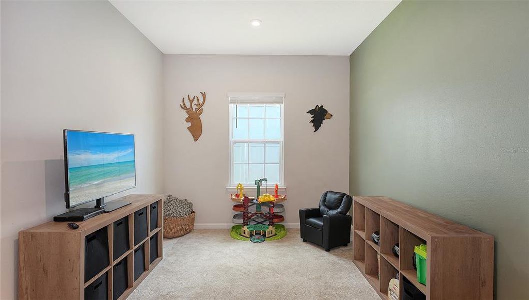 Furnished interior view inside a new home in , Bradenton (Image 39).