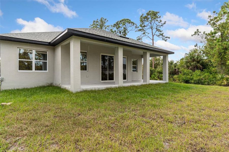 Exterior details and patio area of a home in , Punta Gorda (Image 2).