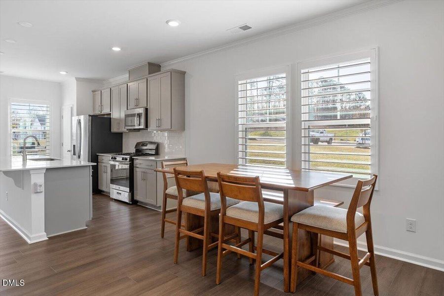 15-689 Mirkwood Ave [2903610]_15