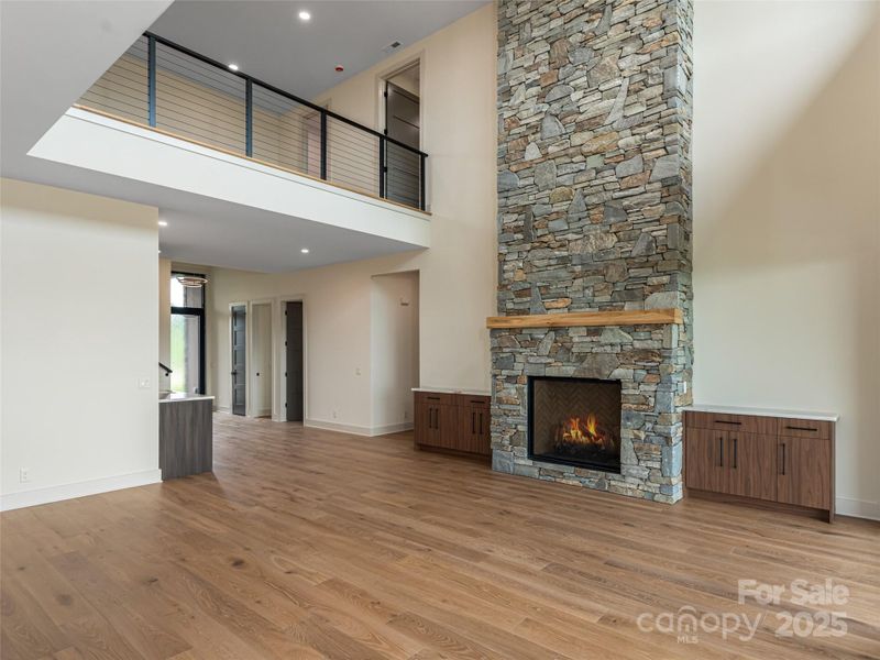 Spacious, unfurnished interior of a new home in , Hendersonville (Image 32).