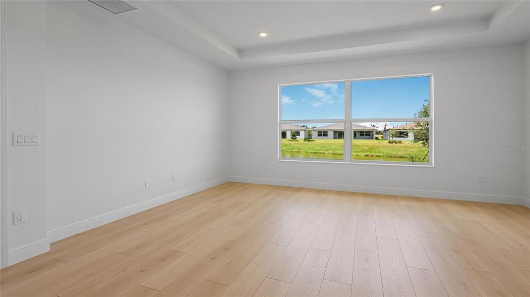 Spacious, unfurnished interior of a new home in Woodland Preserve, Parrish (Image 53).