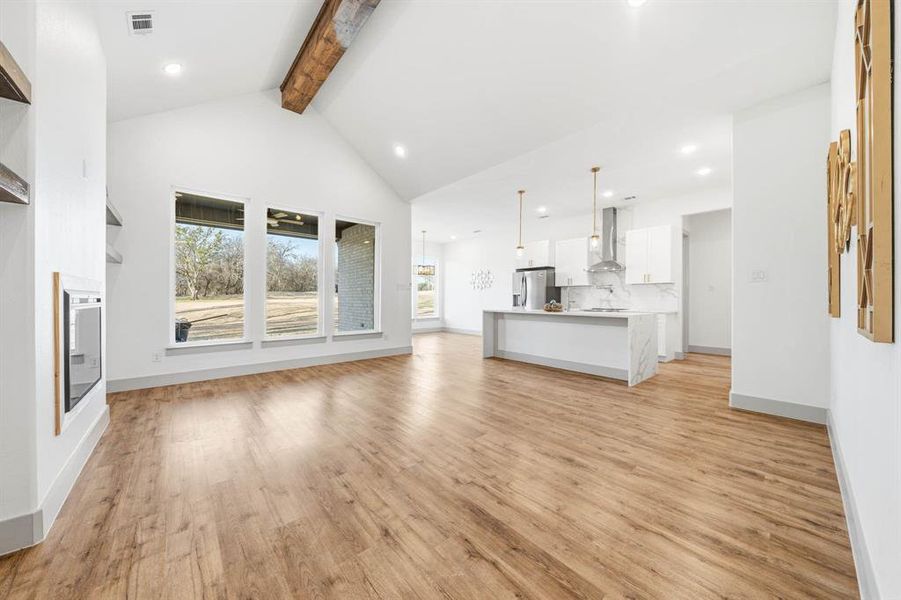 Spacious, unfurnished interior of a new home in , Whitney (Image 21).