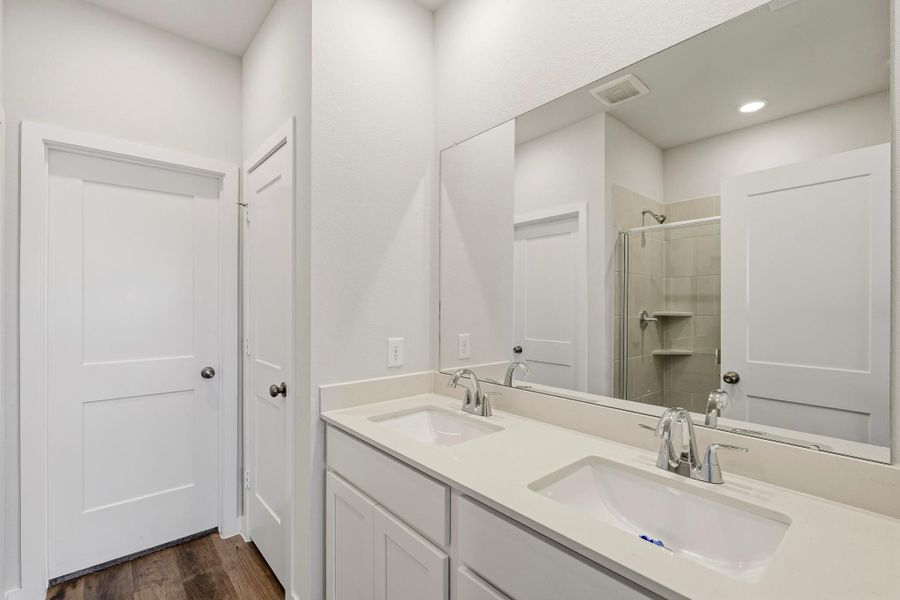 Furnished interior view inside a new home in Northpark South, Porter (Image 4).